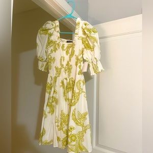 Green and white puffy sleeve dress
